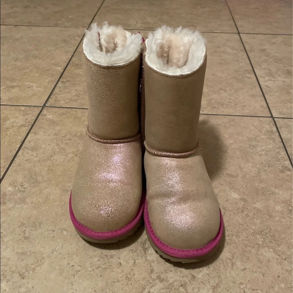 UGG girls boots size 2